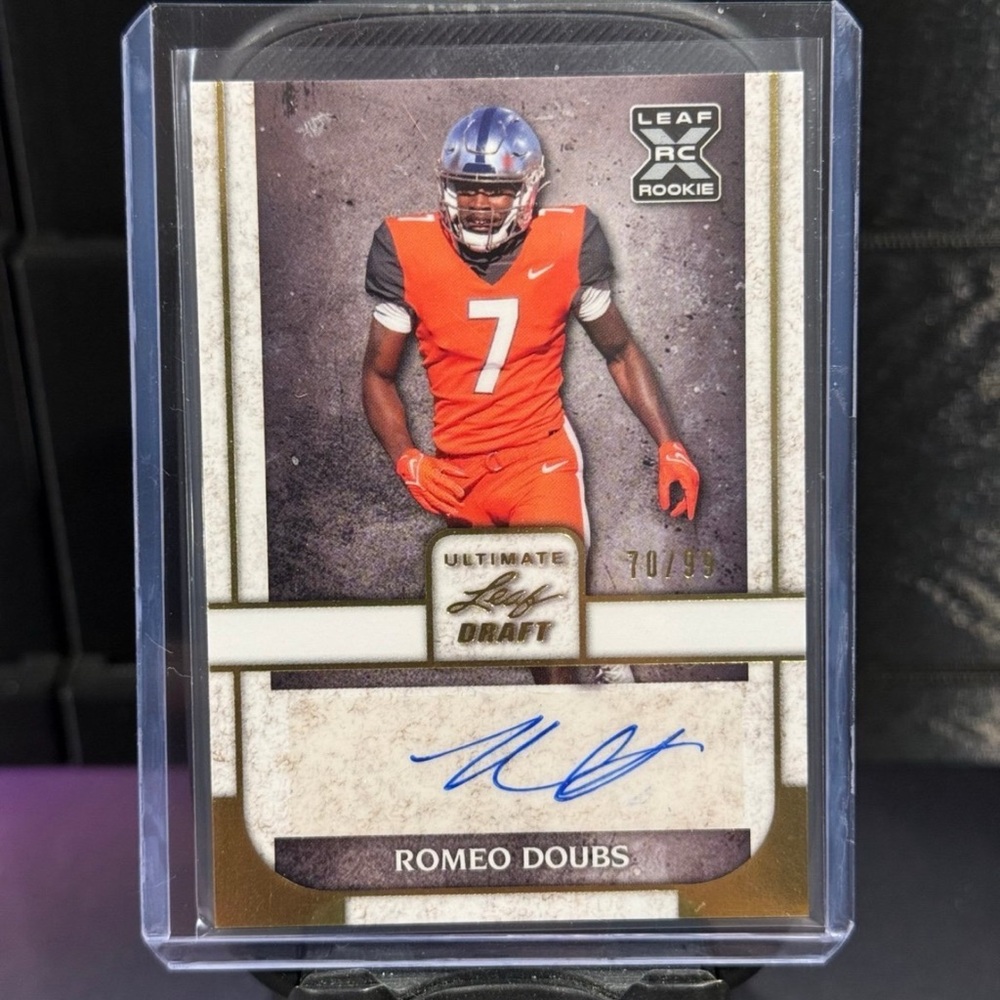 2022 Leaf Ultimate Draft #BA-RD1 Romeo Doubs Auto RC #/99